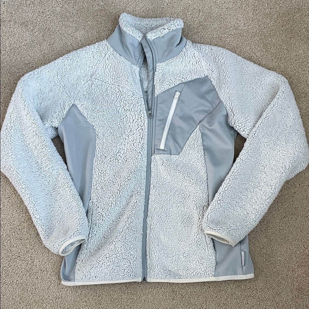 Columbia Soft Gray Sherpa Fleece Jacket